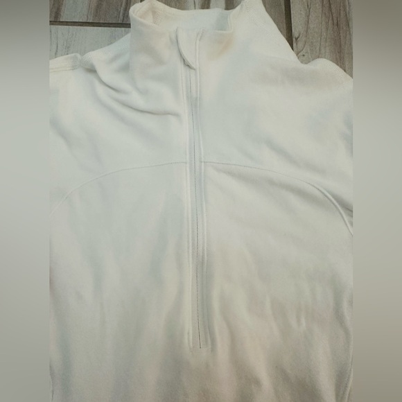Lululemon,  Run Briskly, 1/2 zip, Pullover, White, 6 - Picture 5 of 9